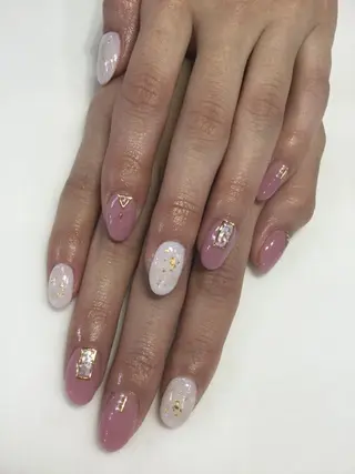 ネイル 💎🐰 saki. m 🐰💎のネイルデザイン