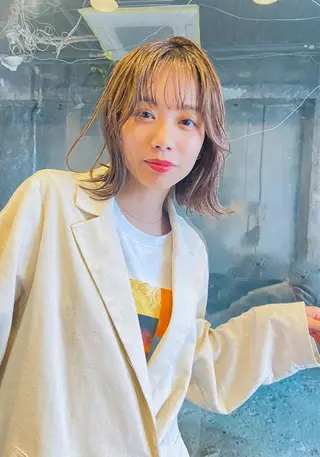 ミディアム カラー 一ノ瀬 暁のヘアスタイル