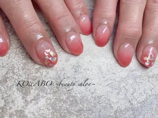 ネイル KOLLABO nailのネイルデザイン