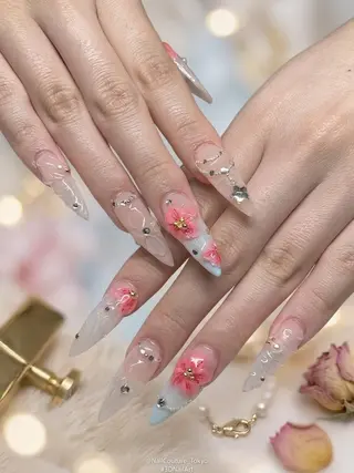 ネイル UNABOMBA (24時間営業)のネイルデザイン