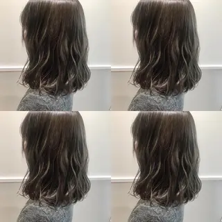 ミディアム カラー 小栗 麻衣のヘアスタイル