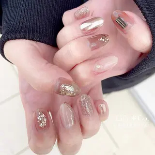 ネイル Lilly Co.のネイルデザイン