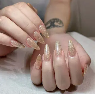 ネイル REI レイのネイルデザイン