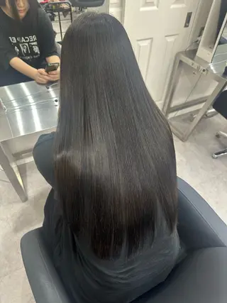 ロング 🫧とぅるん艶髪🫧 透明感カラー×猿渡のヘアスタイル