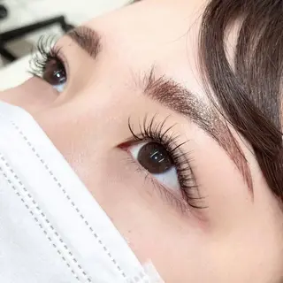 マツエク・マツパ 白潟 (シラガタ)の眉毛・アイブロウイメージ