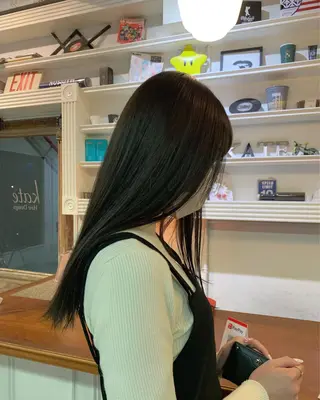 セミロング カラー ヘアアレンジ 山口 樹里のヘアスタイル