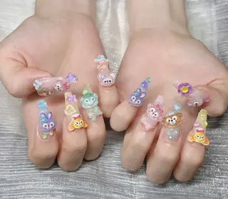 ネイル Lee Nailsのネイルデザイン