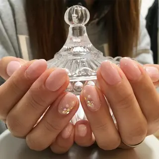 ネイル Petit Fleur所属・青柳 亜梨奈のマツエク・マツパデザイン