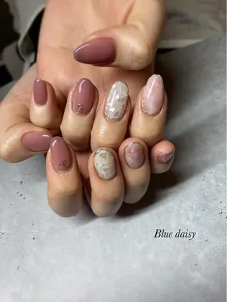 ネイル Blue daisy 栄本店のネイルデザイン