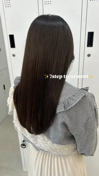 セミロング くろかわ まいのヘアスタイル