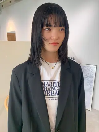 ミディアム uyu 【ウユ】のヘアスタイル