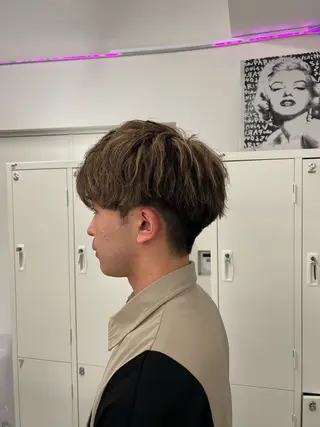 メンズ ロン毛美容師 タイチ👽のヘアスタイル