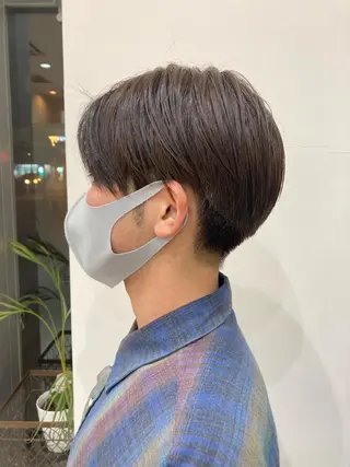 カラー メンズ ショート・透明感 カラーconomiのヘアスタイル