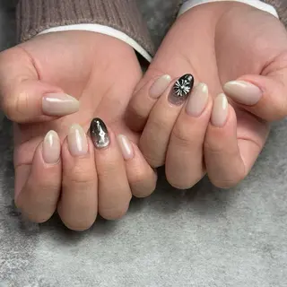 ネイル Nailsalon Lebelのネイルデザイン