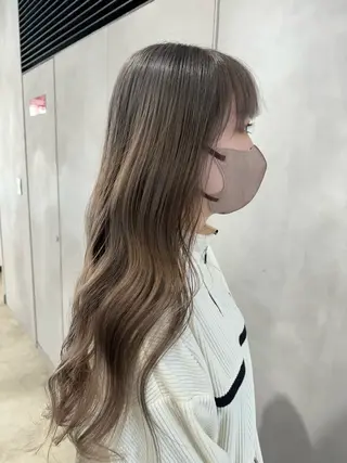 ロング カラー 透明感カラー✨艶髪 制作🌱山根あゆみのヘアスタイル