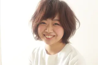 ショート ミディアム カラー タジマ ヤスヒサのヘアスタイル
