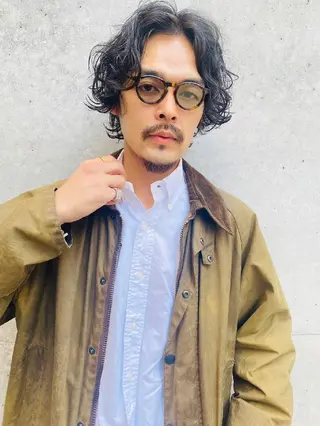 ミディアム カラー パーマ メンズ ヘアアレンジ 【毛流れヘア】 人気No.1/ユウキのヘアスタイル