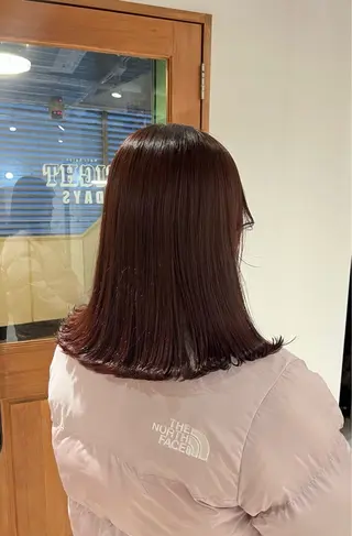 カラー satone 🩵のヘアスタイル