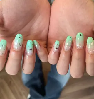 ネイル AT.1011 (ハルカ)のネイルデザイン