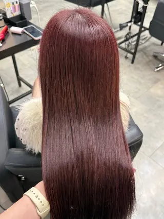 カラー NATSUMI 透明感カラーのヘアスタイル