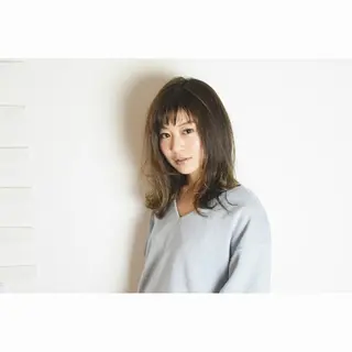 セミロング カラー みなみ ゆうすけのヘアスタイル