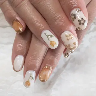 ネイル 鈴木 久美子のネイルデザイン