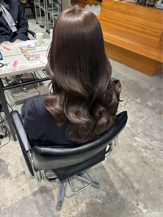 ロング カラー 🕊️🌿 ひよりのヘアスタイル
