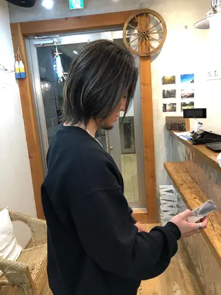 ミディアム カラー メンズ 🫧trym 🫧鎌田凌太のヘアスタイル