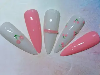 ネイル Moon's🌙🪄 Shioriのネイルデザイン