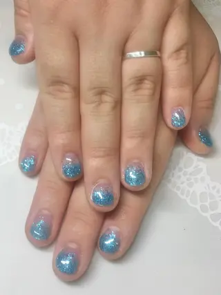 ネイル 新宿ネイルサロン ジェミディローサのネイルデザイン