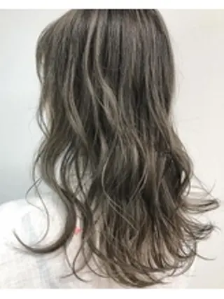 ロング カラー ヘアアレンジ 【公式】amble luxe池袋東口🩷のヘアスタイル