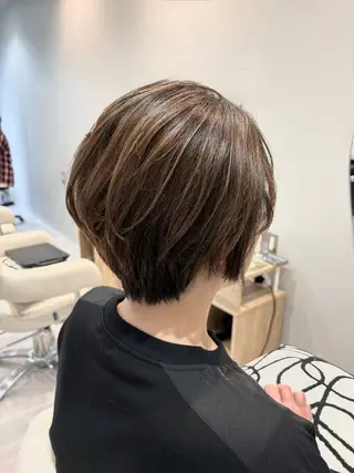 ショート 赤池 日菜子のヘアスタイル