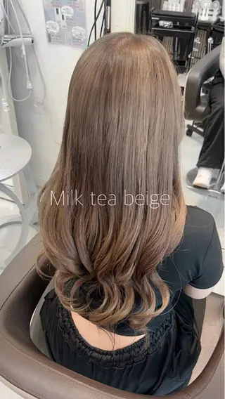 ロング 縮毛矯正/ブリーチ 無しWカラーのヘアスタイル