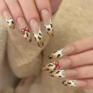 KIMI 🐰のネイルデザイン