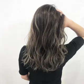 ロング カラー LUSTRE クロサワのヘアスタイル