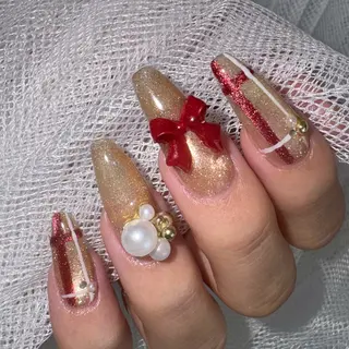 ネイル guppi 525のマツエク・マツパデザイン