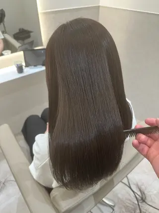 セミロング カラー 縮毛矯正💎髪質改善 レイヤー✨山内健太郎のヘアスタイル