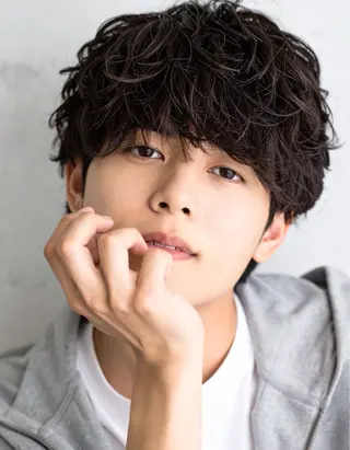 カラー メンズ men’s SUNのヘアスタイル