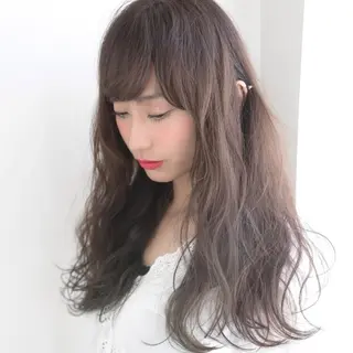 穏やかな美容室 🧑🏻‍🎨のヘアスタイル