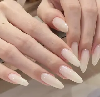 ネイル Pure&Rich Nailのネイルデザイン