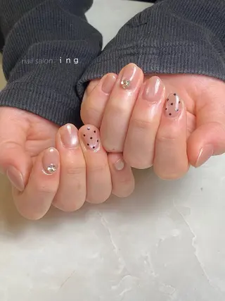 ネイル ｉｎｇ .のネイルデザイン