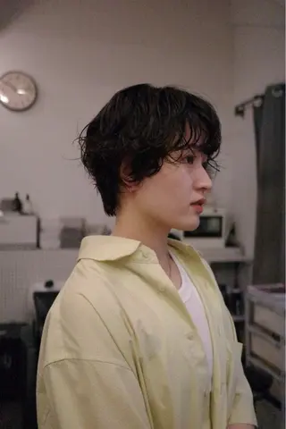 ショート パーマ ミタニ ナギサのヘアスタイル