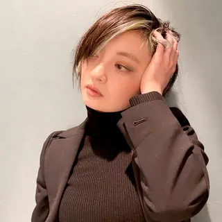 ショート カラー and Art おのでらじんのヘアスタイル