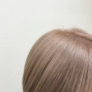 ミディアム カラー パーマ ヘアアレンジ メンズ キッズ ネイル マツエク・マツパ 切りっぱなしヘアボブ ミディアムヘアRYOのヘアスタイル