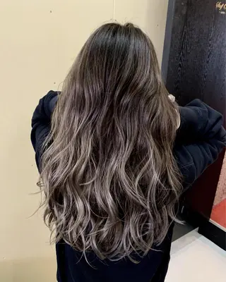 ロング カラー EARTH石巻店 尾形  裕のヘアスタイル