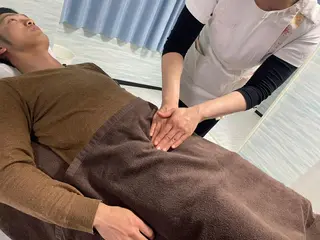 “メイクしたまま"即小顔【美针】mihari所属・小顔矯正マッサージ mihari　栄店のエステ・リラクイメージ