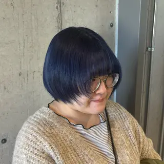 ショート カラー ツヤ髪ハイトーン ×レイヤー🌝リオのヘアスタイル