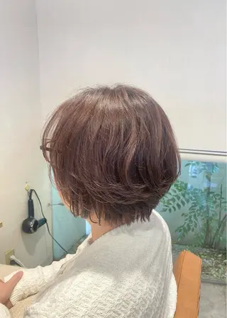 ショート 酸性ストレート/ブリ ーチなしWカラー河本のヘアスタイル