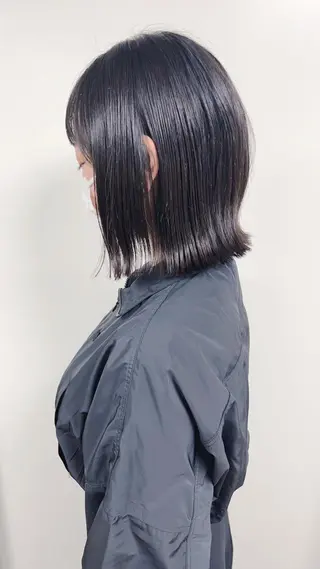 ミディアム 松岡彩華 ボブ /グレージュのヘアスタイル