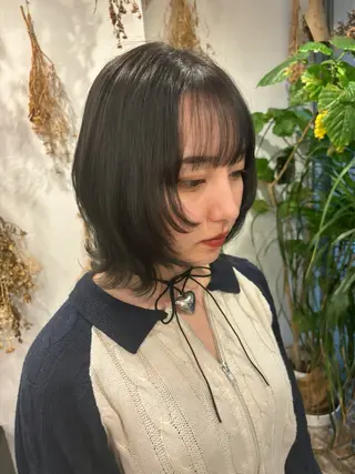 ミディアム カラー botan🪷☆*。 レ ナのヘアスタイル